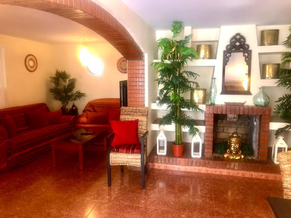 Gran Casa Con Terraza A 3 Min Playa Con Wifi - Rodeada De Servicios Roquetas de Mar Buitenkant foto
