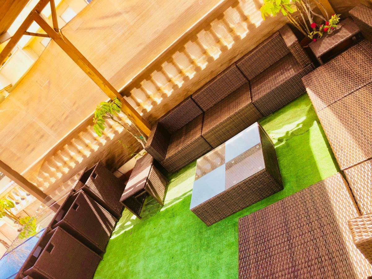 Gran Casa Con Terraza A 3 Min Playa Con Wifi - Rodeada De Servicios Roquetas de Mar Buitenkant foto