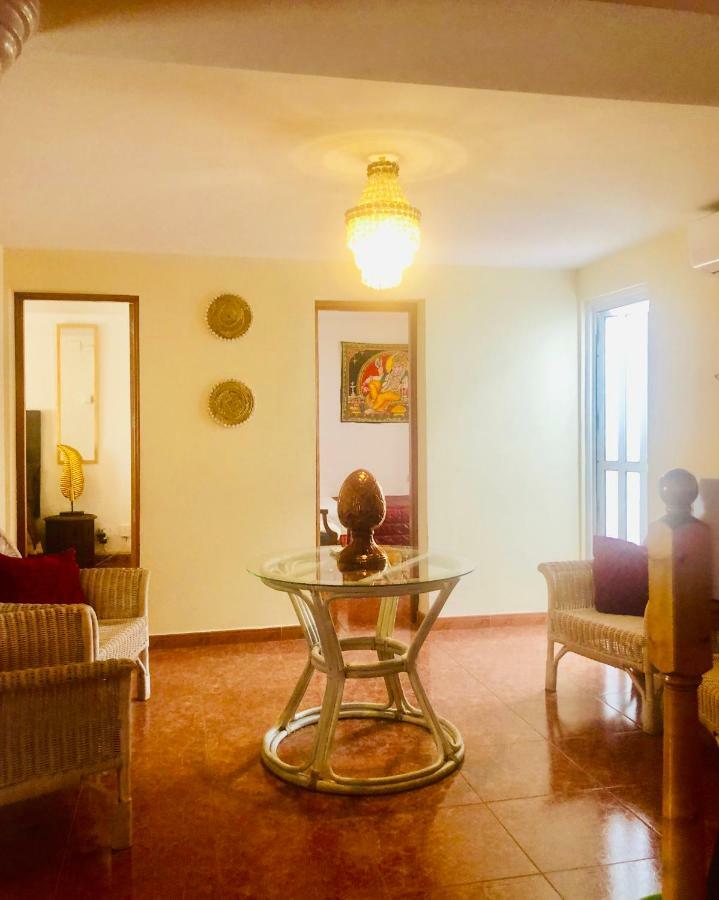 Gran Casa Con Terraza A 3 Min Playa Con Wifi - Rodeada De Servicios Roquetas de Mar Buitenkant foto
