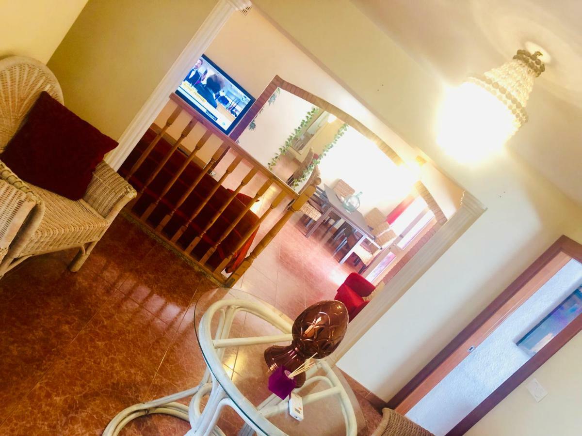 Gran Casa Con Terraza A 3 Min Playa Con Wifi - Rodeada De Servicios Roquetas de Mar Buitenkant foto